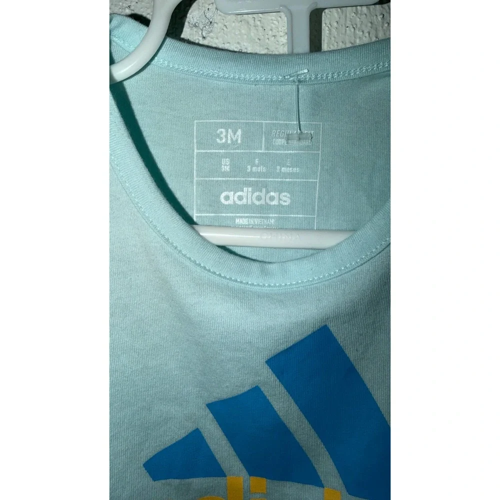 Adidas Infant Girls 2 Piece Set Light Blue Graphic Tee and Printed Shorts 3M